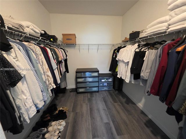 13130 SW 232nd Ter 13130, Miami, FL 33032