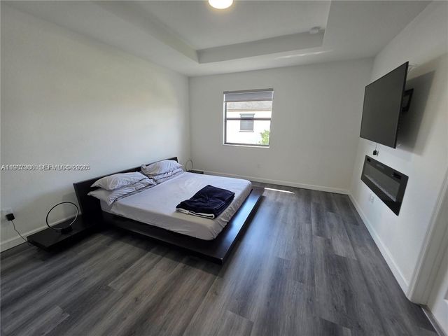 13130 SW 232nd Ter 13130, Miami, FL 33032