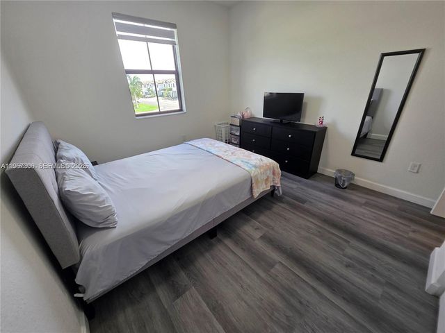 13130 SW 232nd Ter 13130, Miami, FL 33032