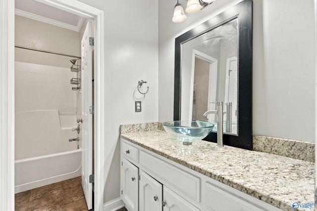 2624 Quarter Lane SE, Owens Cross Roads, AL 35763
