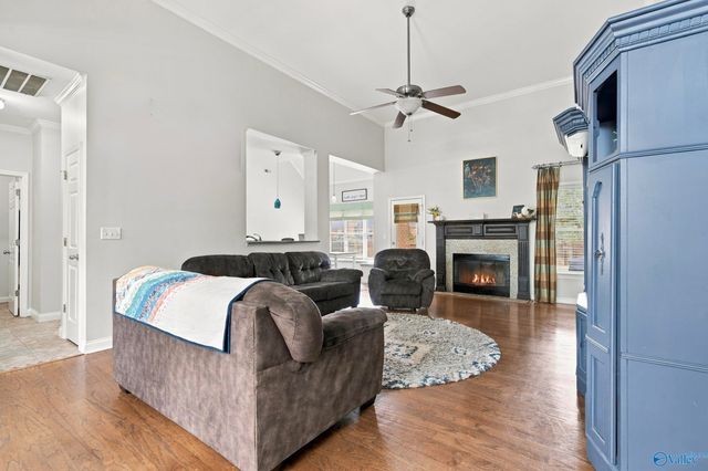 2624 Quarter Lane SE, Owens Cross Roads, AL 35763