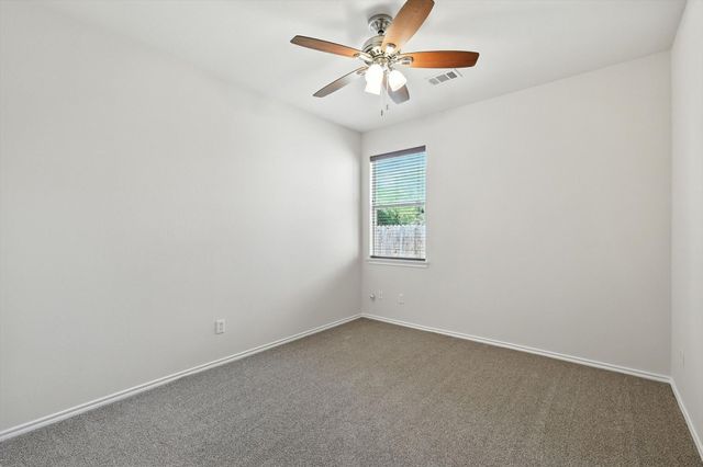 9913 Voss Avenue, Fort Worth, TX 76244
