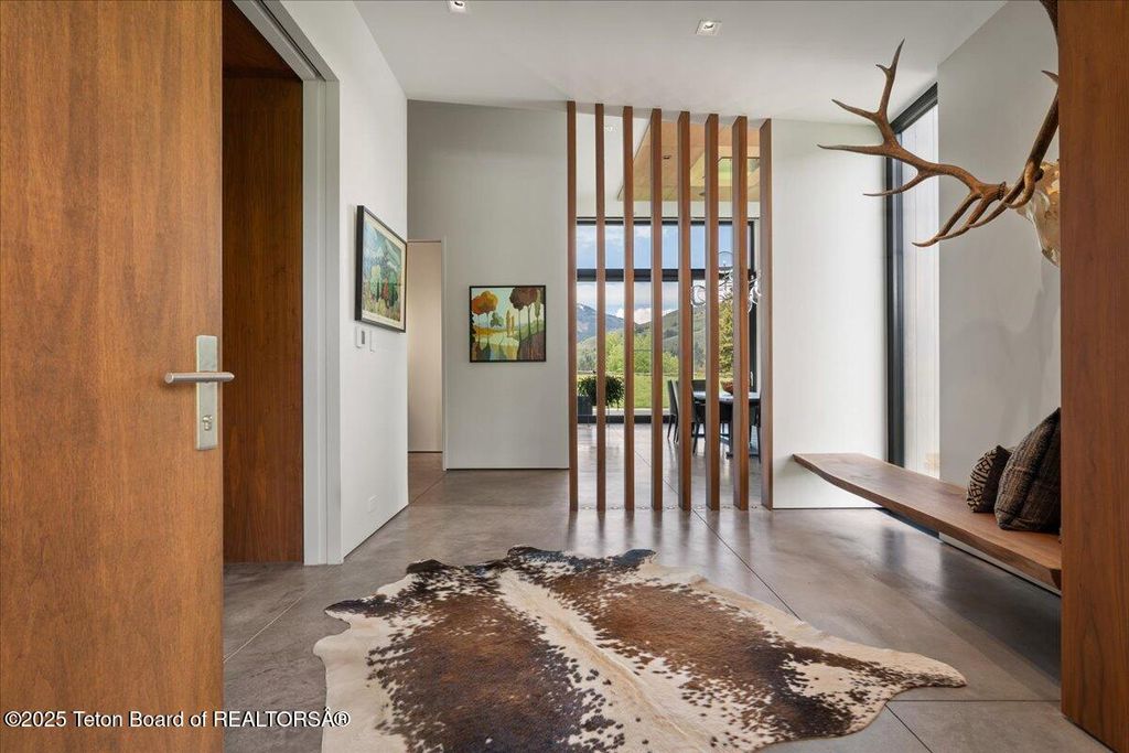 13175 S RIVER BEND Road, Jackson, WY 83001 photo 11