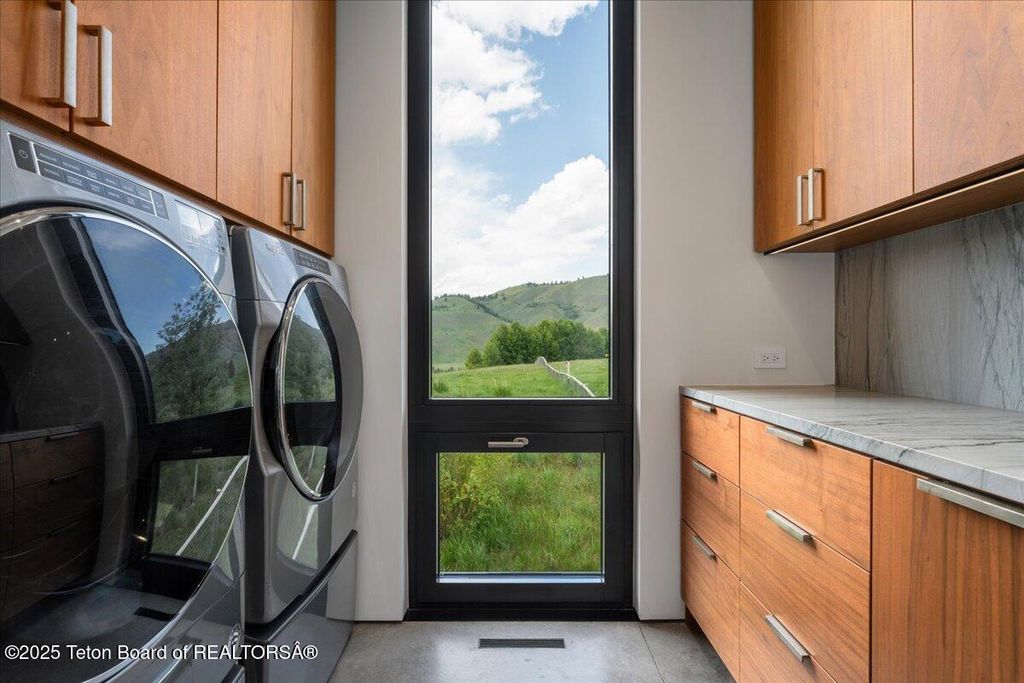 13175 S RIVER BEND Road, Jackson, WY 83001 photo 39