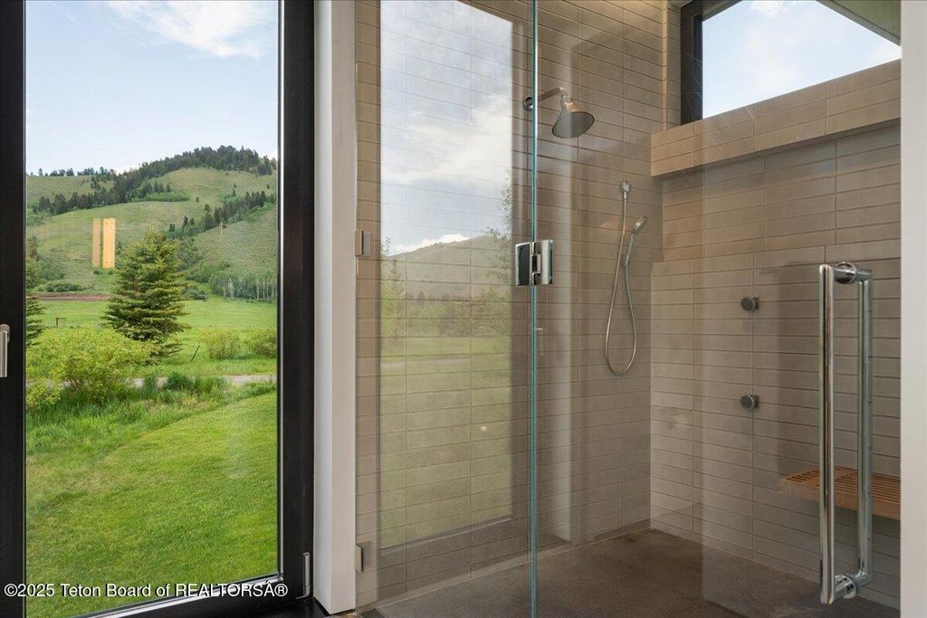 13175 S RIVER BEND Road, Jackson, WY 83001 photo 40