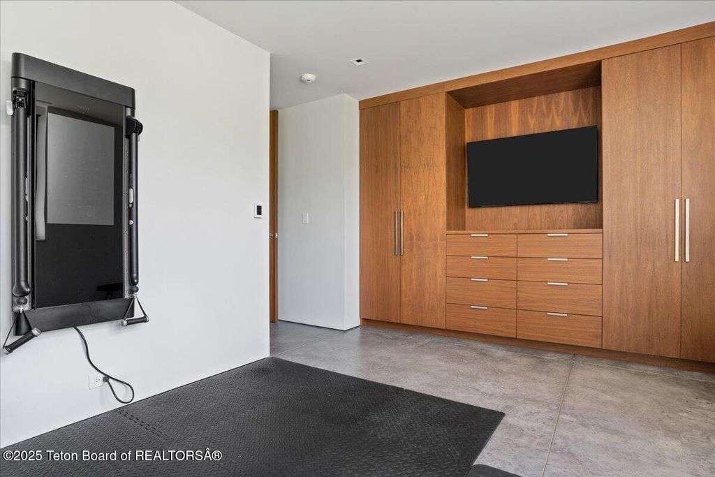 13175 S RIVER BEND Road, Jackson, WY 83001 photo 47