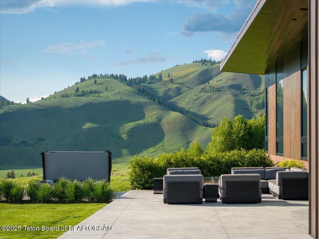 13175 S RIVER BEND Road, Jackson, WY 83001 photo 53