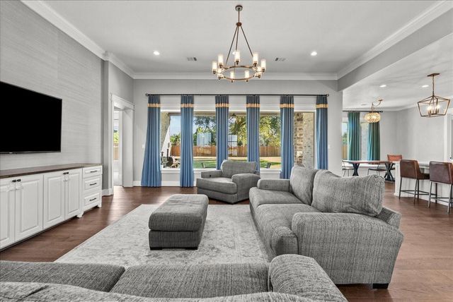 15719 S Tower Circle, Santa Fe, TX 77517