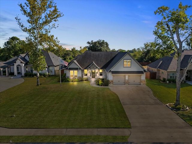 15719 S Tower Circle, Santa Fe, TX 77517
