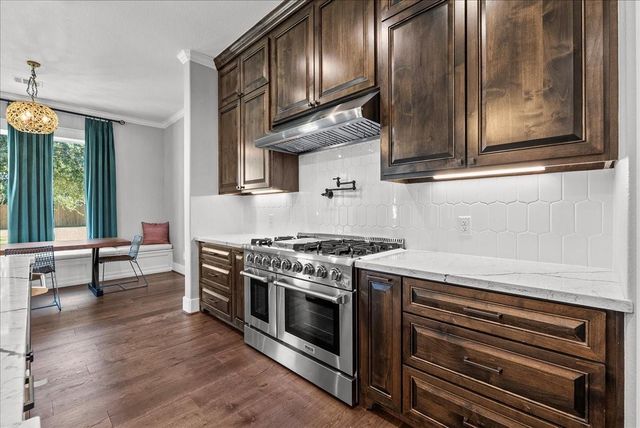 15719 S Tower Circle, Santa Fe, TX 77517