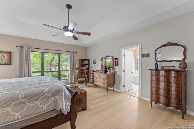 4997 Pittman Rd., Adkins, TX 78101