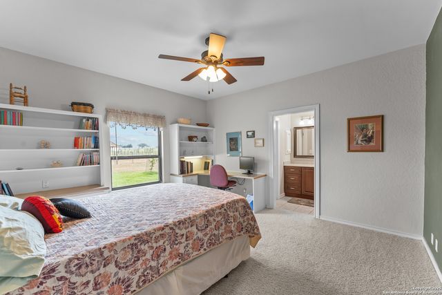 4997 Pittman Rd., Adkins, TX 78101