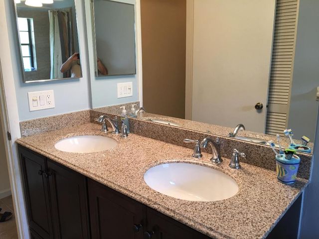 745 Juniper Place, Wellington, FL 33414