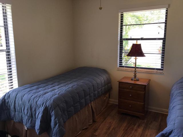 745 Juniper Place, Wellington, FL 33414