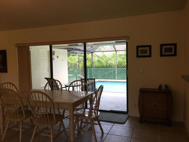 745 Juniper Place, Wellington, FL 33414