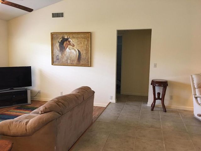 745 Juniper Place, Wellington, FL 33414