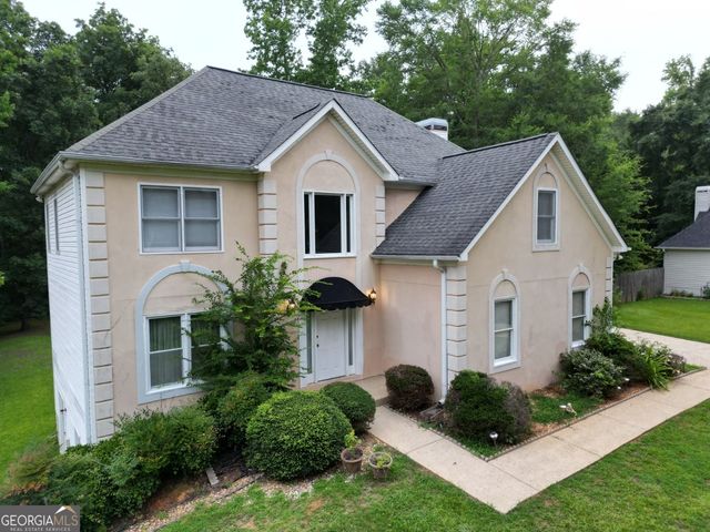285 Mosby Woods Drive, Newnan, GA 30265