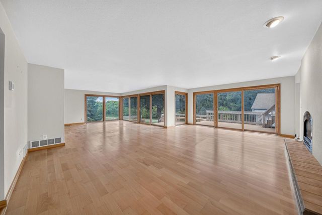 W2179 Shamrock DRIVE, Sheboygan, WI 53083