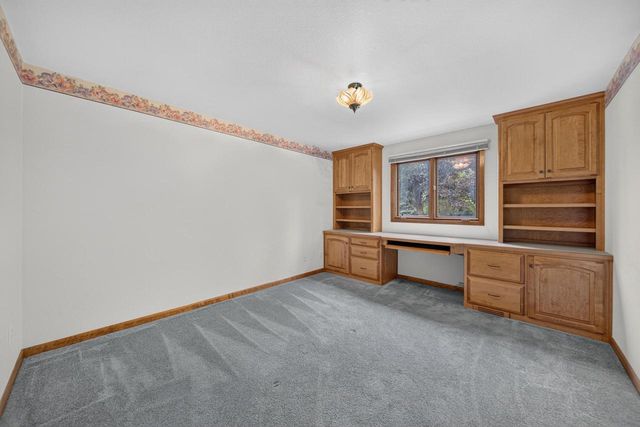 W2179 Shamrock DRIVE, Sheboygan, WI 53083