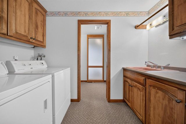 W2179 Shamrock DRIVE, Sheboygan, WI 53083