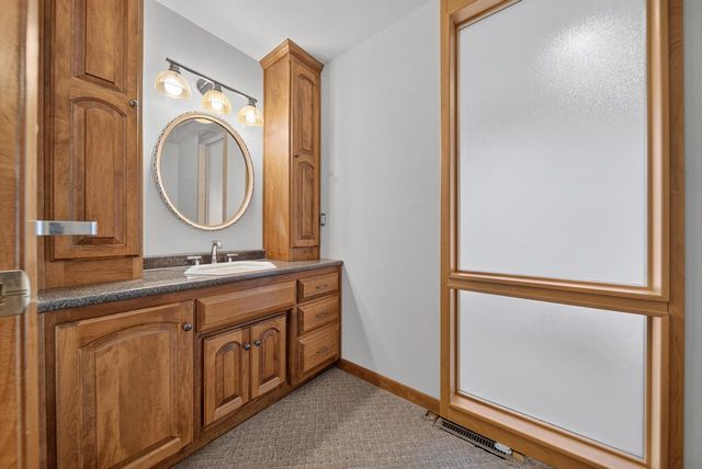 W2179 Shamrock DRIVE, Sheboygan, WI 53083