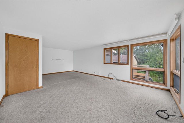 W2179 Shamrock DRIVE, Sheboygan, WI 53083