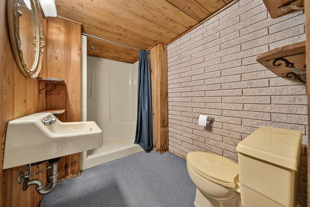 W2179 Shamrock DRIVE, Sheboygan, WI 53083