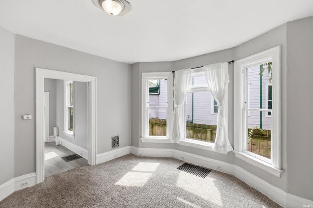 223 W Woodland Avenue, Fort Wayne, IN 46807