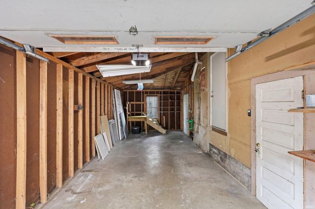 223 W Woodland Avenue, Fort Wayne, IN 46807