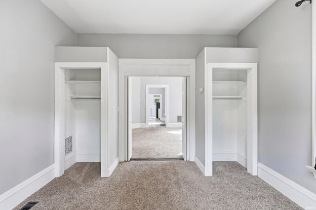 223 W Woodland Avenue, Fort Wayne, IN 46807