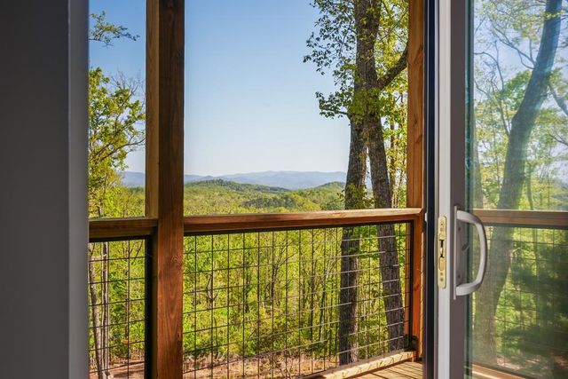 194 Quiet Woods Trail, Murphy, NC 28906