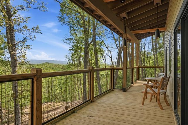 194 Quiet Woods Trail, Murphy, NC 28906