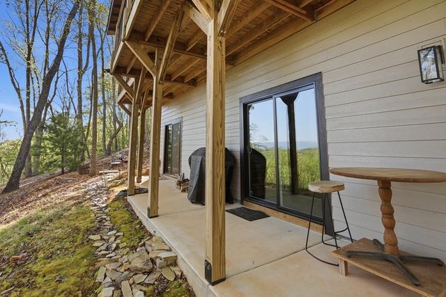 194 Quiet Woods Trail, Murphy, NC 28906