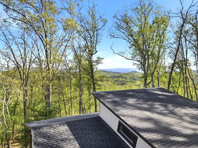 194 Quiet Woods Trail, Murphy, NC 28906