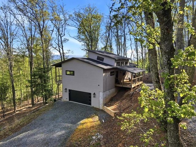 194 Quiet Woods Trail, Murphy, NC 28906