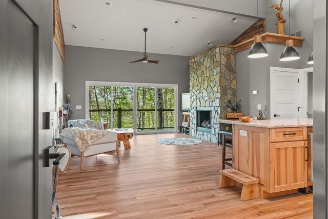 194 Quiet Woods Trail, Murphy, NC 28906