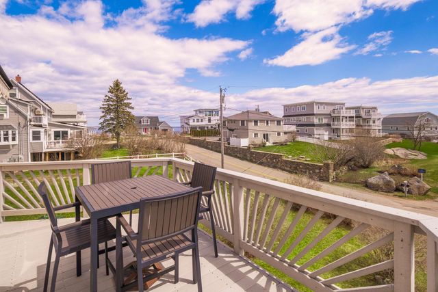 154 Cycad Avenue, York, ME 03909