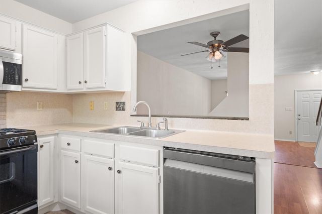11901 Swearingen DR 63, Austin, TX 78758
