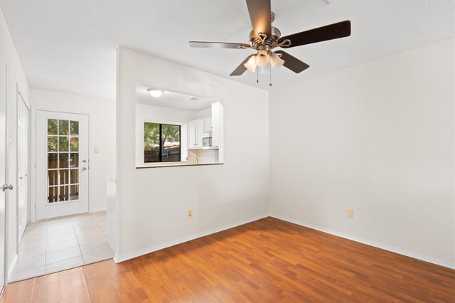 11901 Swearingen DR 63, Austin, TX 78758