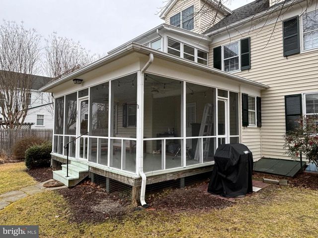 221 S HARRISON ST, Easton, MD 21601