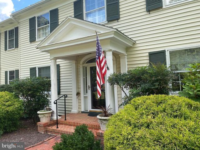 221 S HARRISON ST, Easton, MD 21601