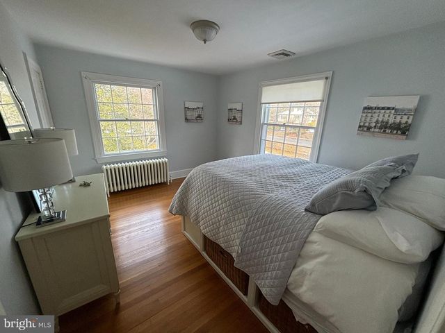 221 S HARRISON ST, Easton, MD 21601