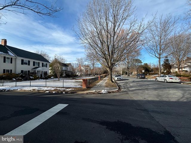 221 S HARRISON ST, Easton, MD 21601