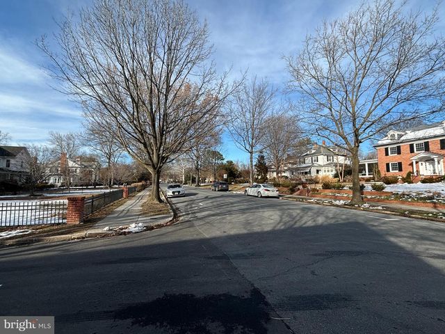 221 S HARRISON ST, Easton, MD 21601