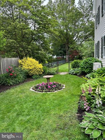 221 S HARRISON ST, Easton, MD 21601