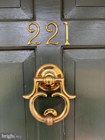 221 S HARRISON ST, Easton, MD 21601