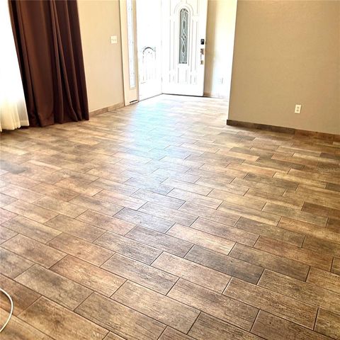 2152 GREENBRIAR BOULEVARD, Clearwater, FL 33763
