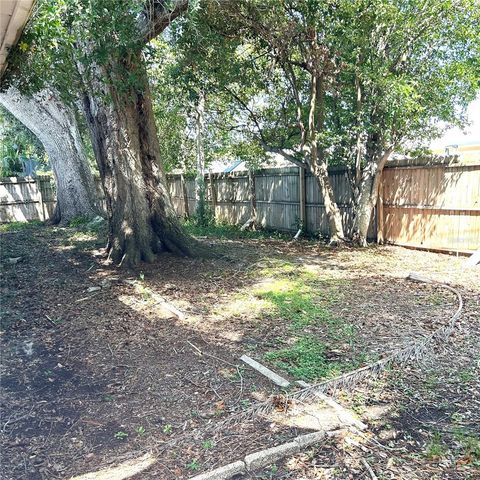2152 GREENBRIAR BOULEVARD, Clearwater, FL 33763