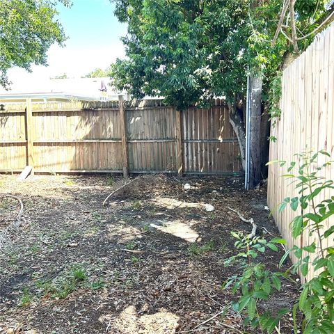 2152 GREENBRIAR BOULEVARD, Clearwater, FL 33763