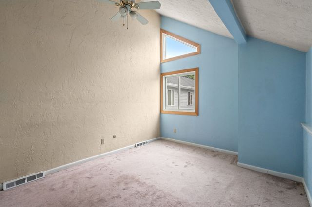 207 Lake St 77, Weymouth, MA 02189
